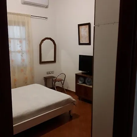 Apartment Square House Filotion