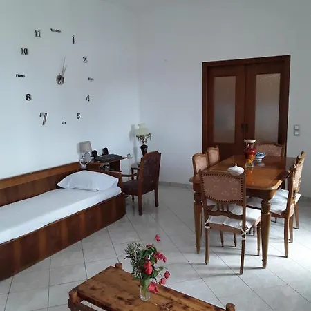 Apartment Square House Filotion